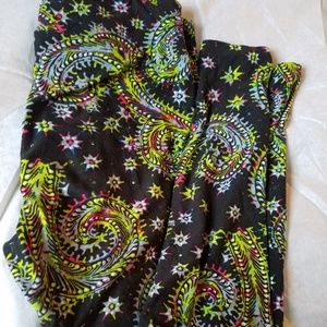 **final price** Lularoe TC leggings paisley